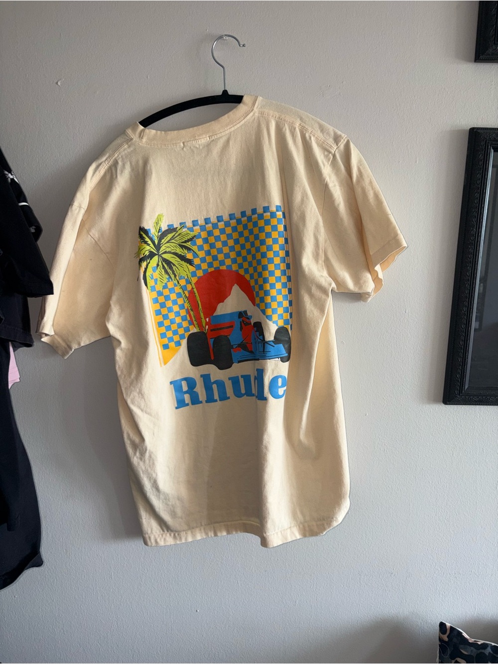 Raise graphic tshirt